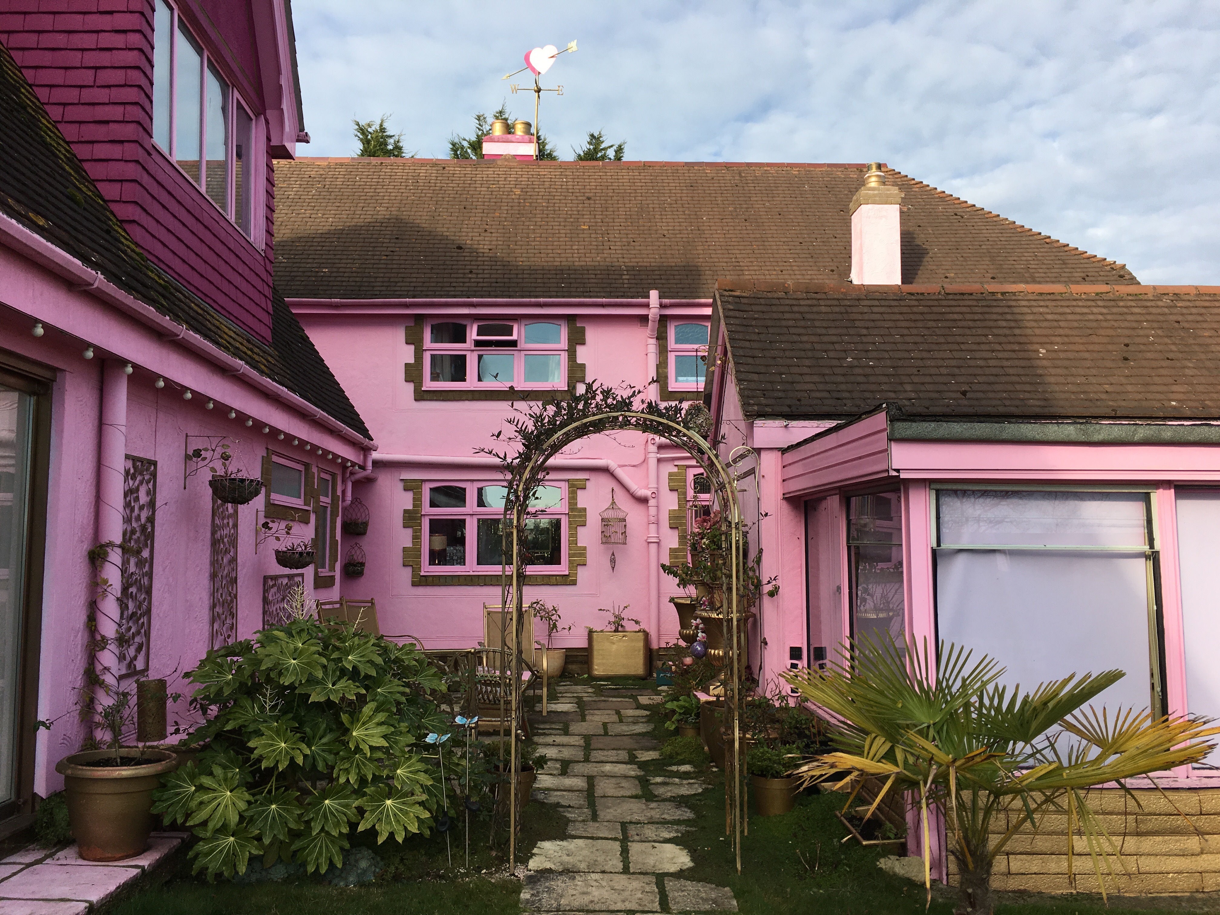 Airspace Locations . Pink House